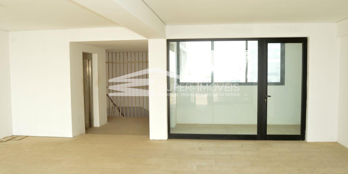 VENDE-SE EXCELENTE APARTAMENTO T3 - MARGINAL DE LUANDA
