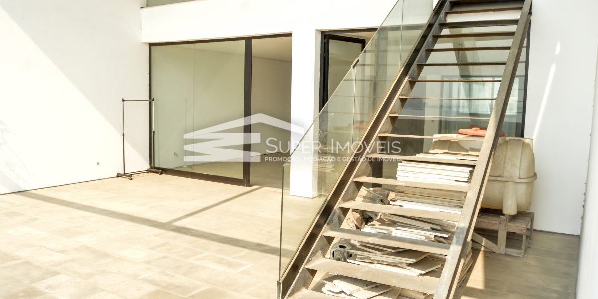 VENDE-SE EXCELENTE APARTAMENTO T3 - MARGINAL DE LUANDA