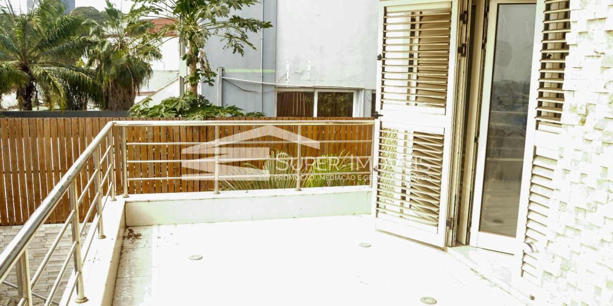 MORADIA T4 - ALVALADE