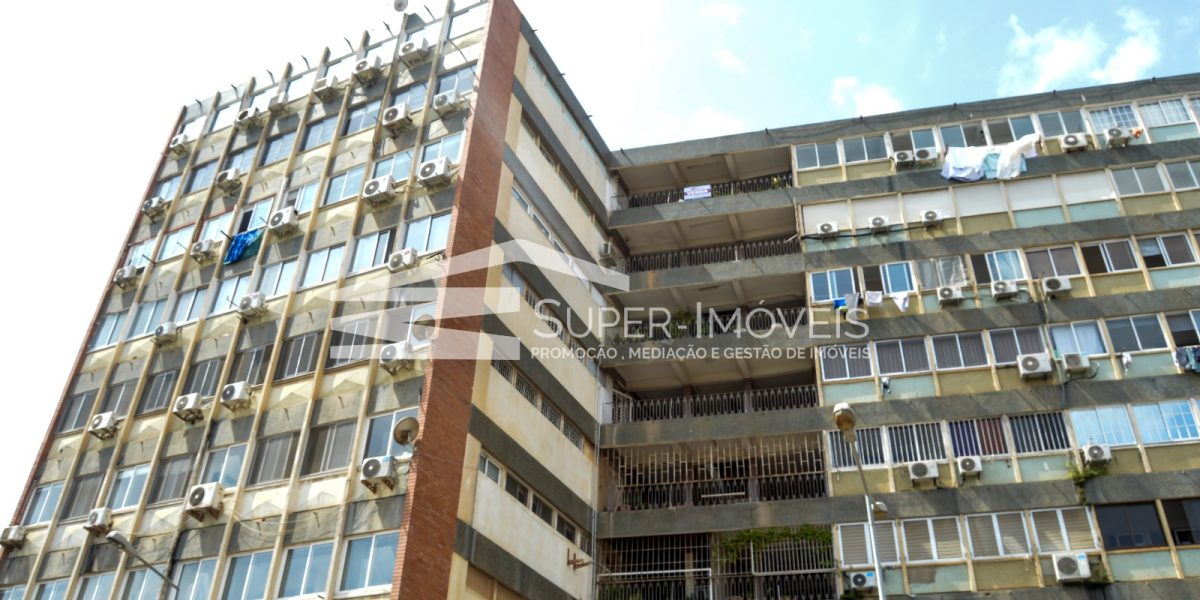 APARTAMENTO T2 CONDOMÍNIO JACARÉ - ALVALADE