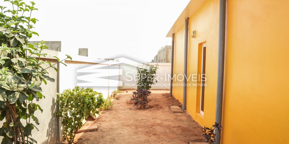 MORADIA T3 CONDOMÍNIO SOUVENIR - PATRIOTA