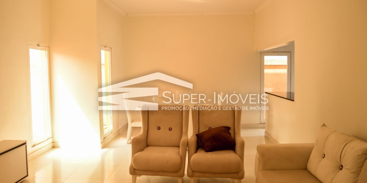 MORADIA T3 CONDOMÍNIO SOUVENIR - PATRIOTA