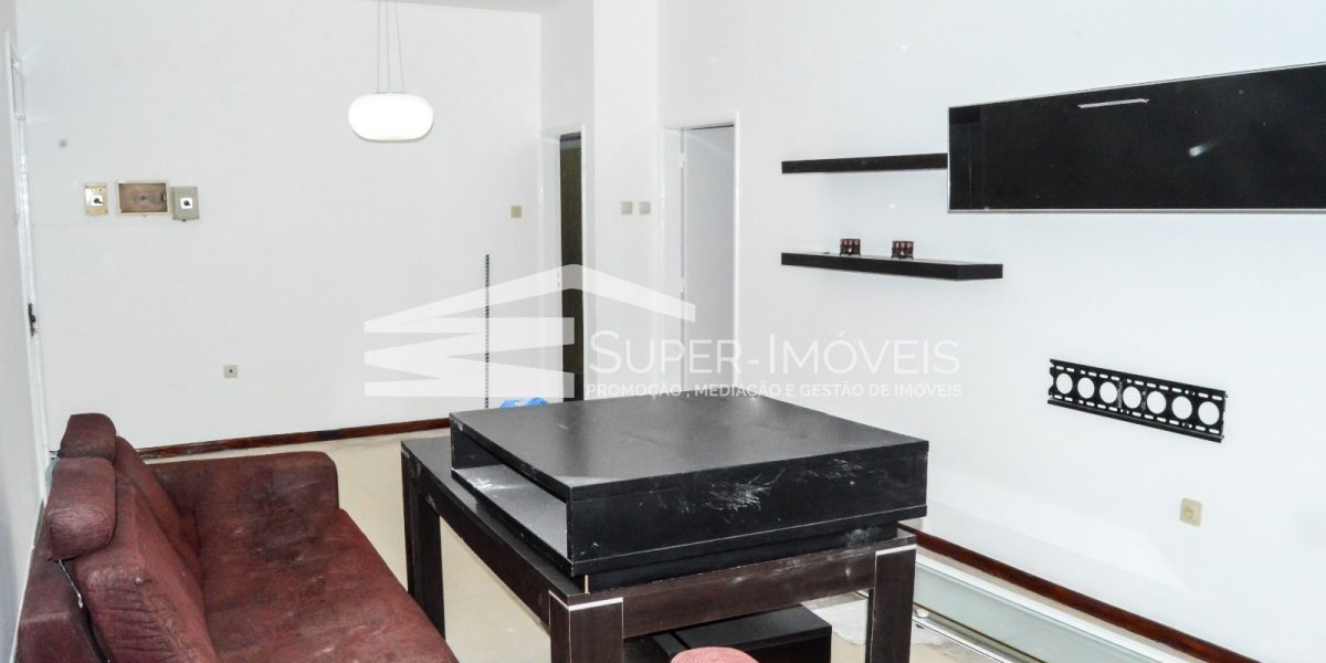 APARTAMENTO T2 - INGOMBOTA