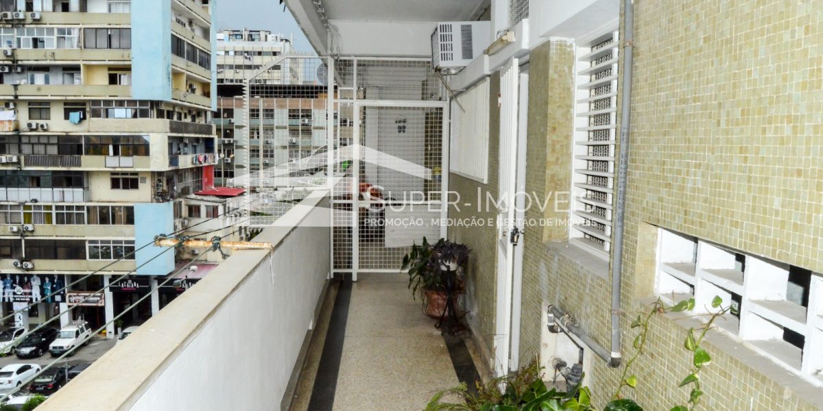 APARTAMENTO T2 - INGOMBOTA