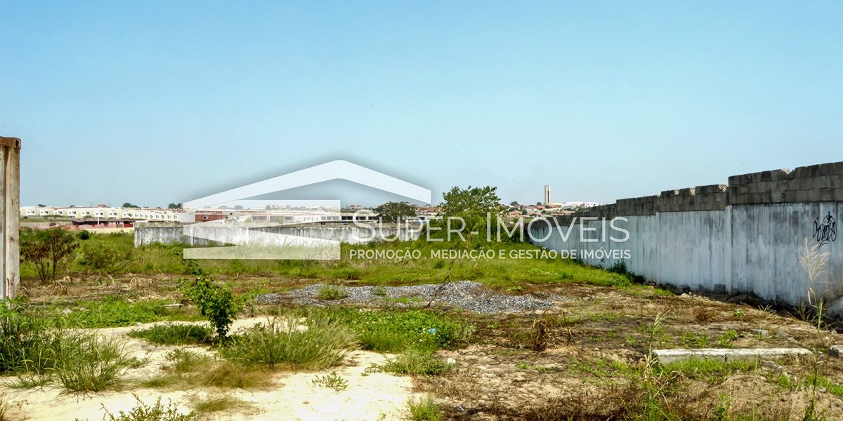 PROJECTO HABITACIONAL COM 81.700 M2 - CAMAMA