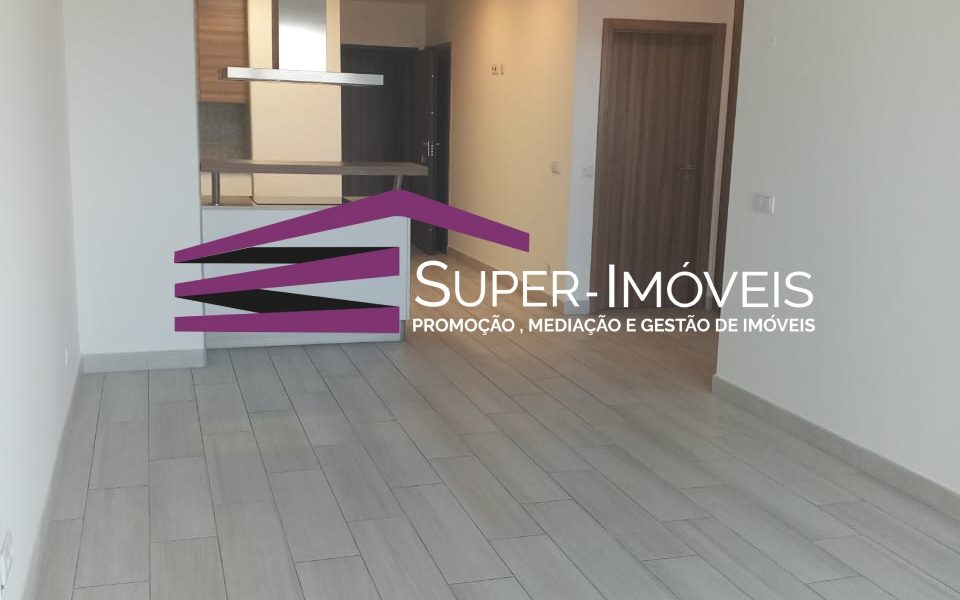 APARTAMENTO T1 - TORRES DA CIDADELA