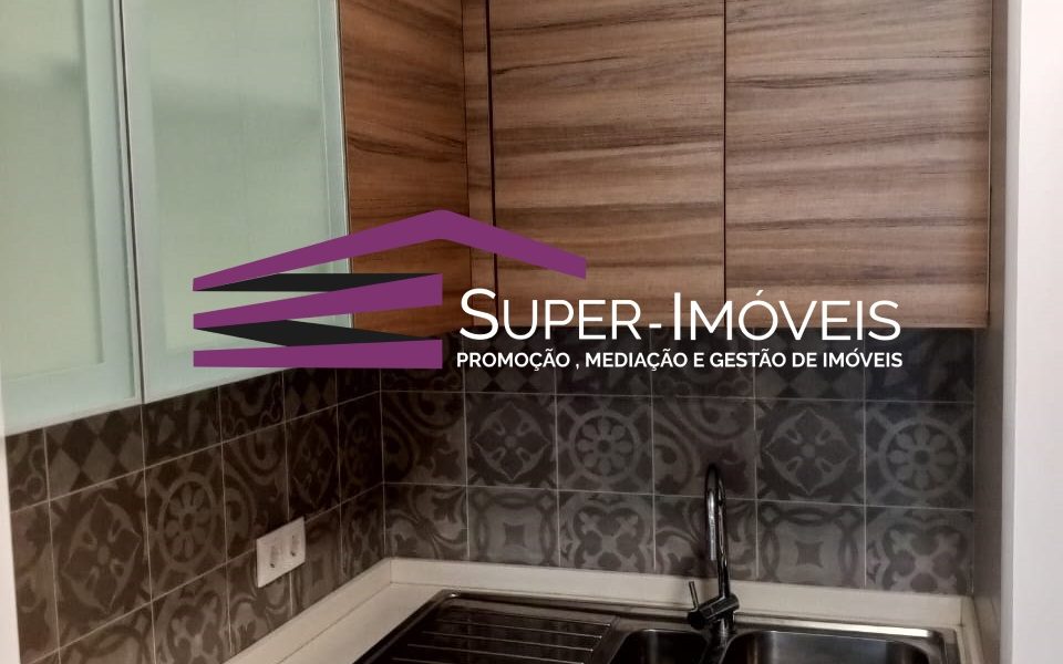 APARTAMENTO T1 - TORRES DA CIDADELA