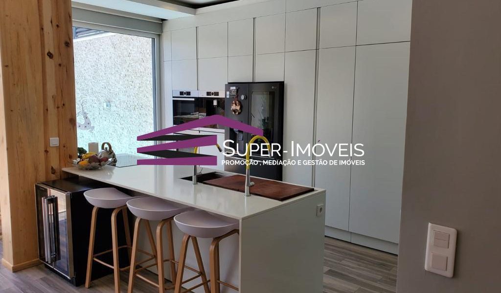 VIVENDA V5 CONDOMÍNIO INFINITY - TALATONA